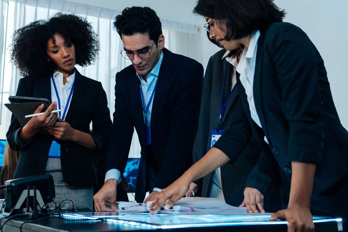 Loan workflow management inside the Liquid Logics platform